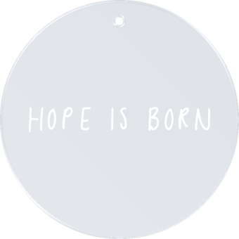 Kersthanger-Hope is born